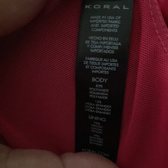 NWOT Koral Bright Pomegranate sportsbra. - Picture 9 of 9